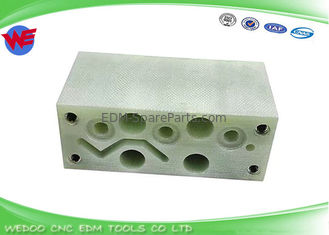 A290-8116-Y546 Isolator block Plate 27L * 70W * 35T F319 Fanuc EDM อะไหล่สีเขียว