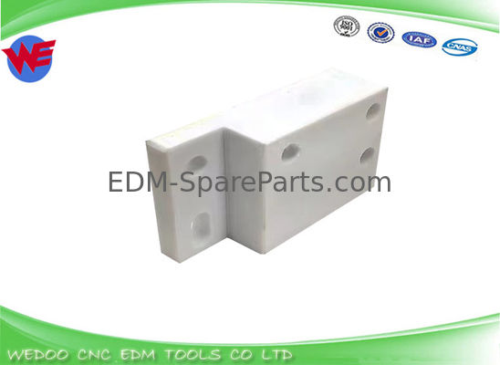 SPM303 SPM เครื่องจักร EDM ลวด แผ่นฉนวนด้านบน 74x46x22 มม.