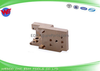 X182B995H01 X187B621H01 Mitsubishi M606 ตัวยึด Die EDM ล่างอายุการใช้งานยาวนาน