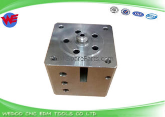 คู่มือถือบล็อก Sodick อีดีเอ็มชิ้นส่วน Die Block F S5013-1 BF275 S819 45 * 45 * 55 มม