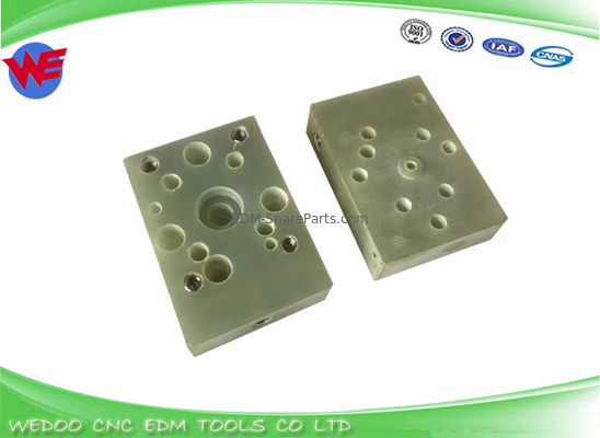แผ่นแยกระยะล่าง A290-8119-Z764 แผ่นแยกระยะล่าง Fanuc EDM Parts 56x40x13