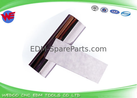 F005 A290-8101-X750 Fanuc ชิ้นส่วน EDM / ติดต่อไฟ 23x8x3t