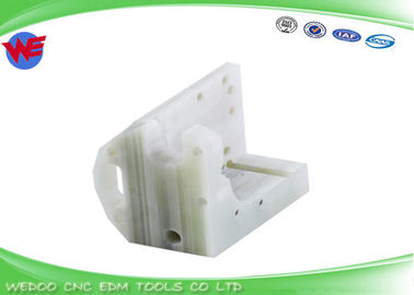 A290-8110-Y761 A290-8110-Z761 Fanuc F310 แผ่นแยกพื้นฐานนําล่าง a-C