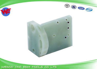 A290-8110-Y761 F309 แฟนูค ปลาแยกชั้นล่างฐานนํา a-C
