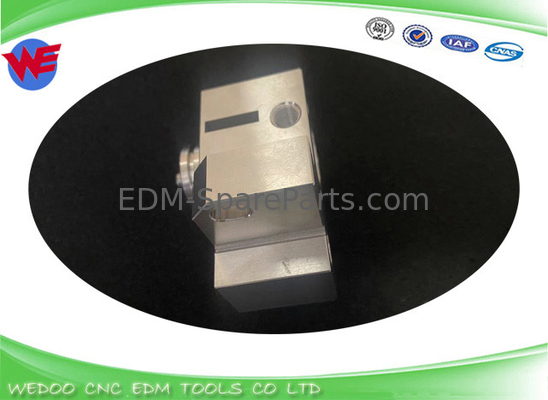 EDM Die Block Upper Lower Guide Holder สําหรับ EXCETEK บ้าน Die 80 * 76 * 50 * 40 * 57T