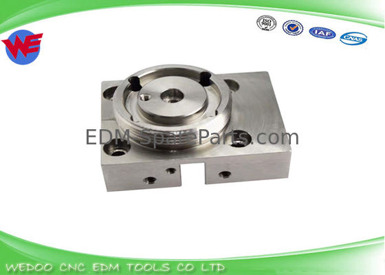 ตัวยึดบล็อกล่างสเตนเลส Fanuc EDM ชิ้นส่วนสึกหรอ A290-8119-X76 52x42x33.5