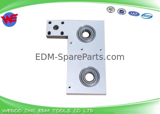 SS วัสดุ DWC Fanuc สาย EDM ชิ้นส่วนการใช้งาน A290-8119-X384 แผ่นบรรทุก 135 * 108MM