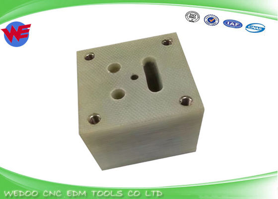 A290-8101-X509 แผ่นแยกชั้นบน Fanuc EDM ส่วน A-C ซีรีส 40*40*34