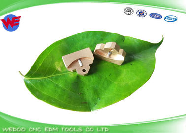 M471 X208D405H01 มิตซูบิชิ EDM อะไหล่บนทองเหลืองพลังงานฟีดยึด